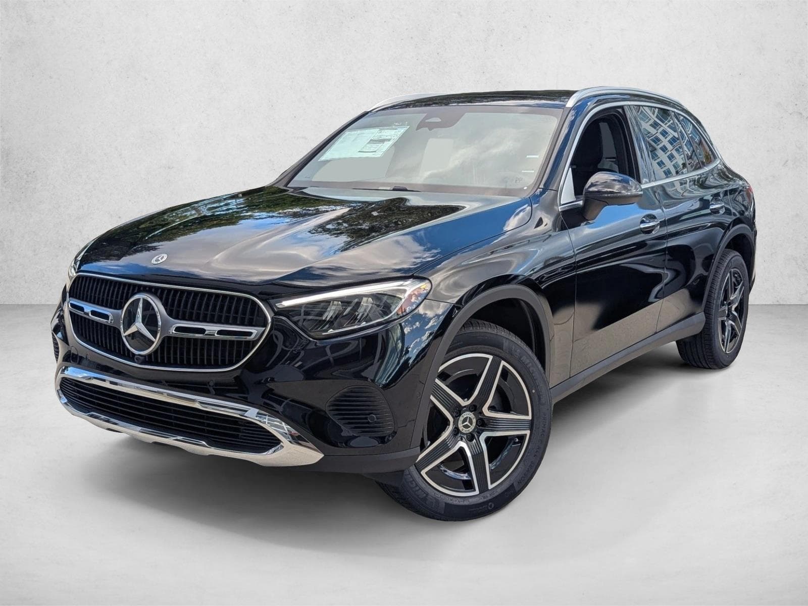 2026 Mercedes-Benz GLC 4MATIC — photo 1 of 24