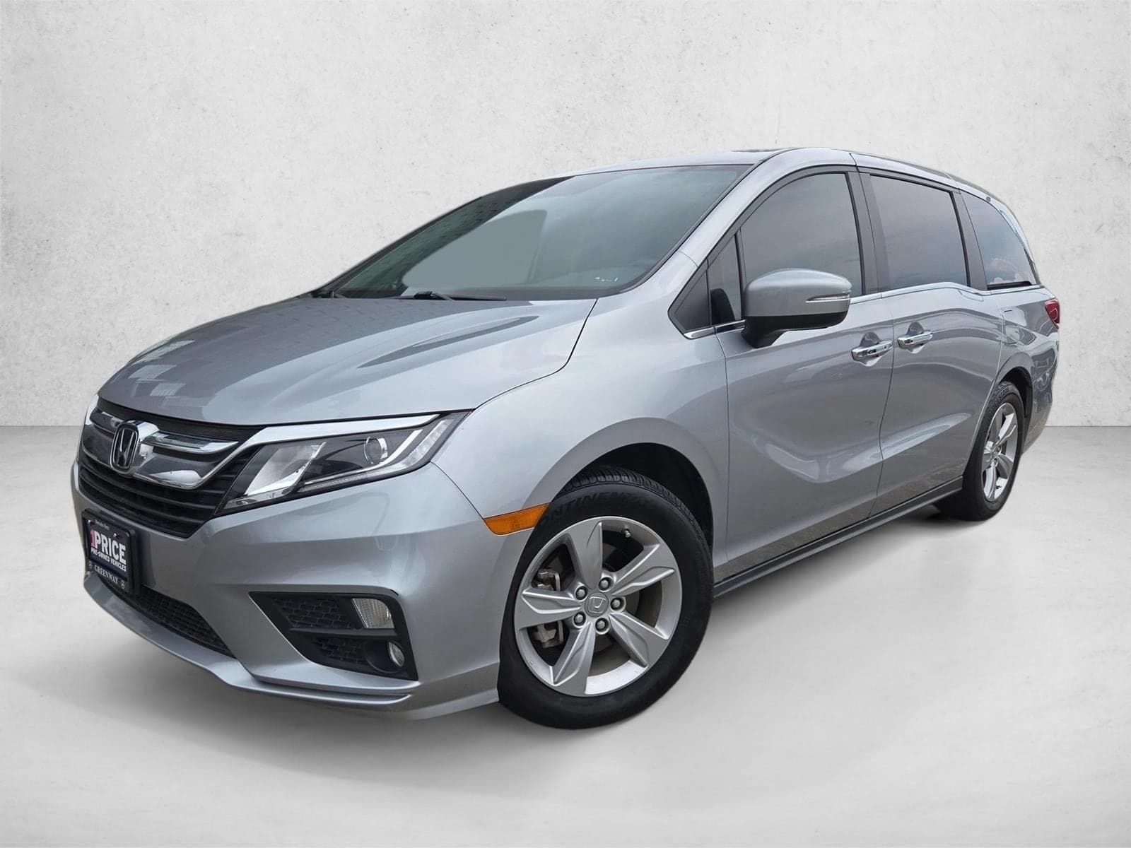 2019 Honda Odyssey Base — photo 1 of 15