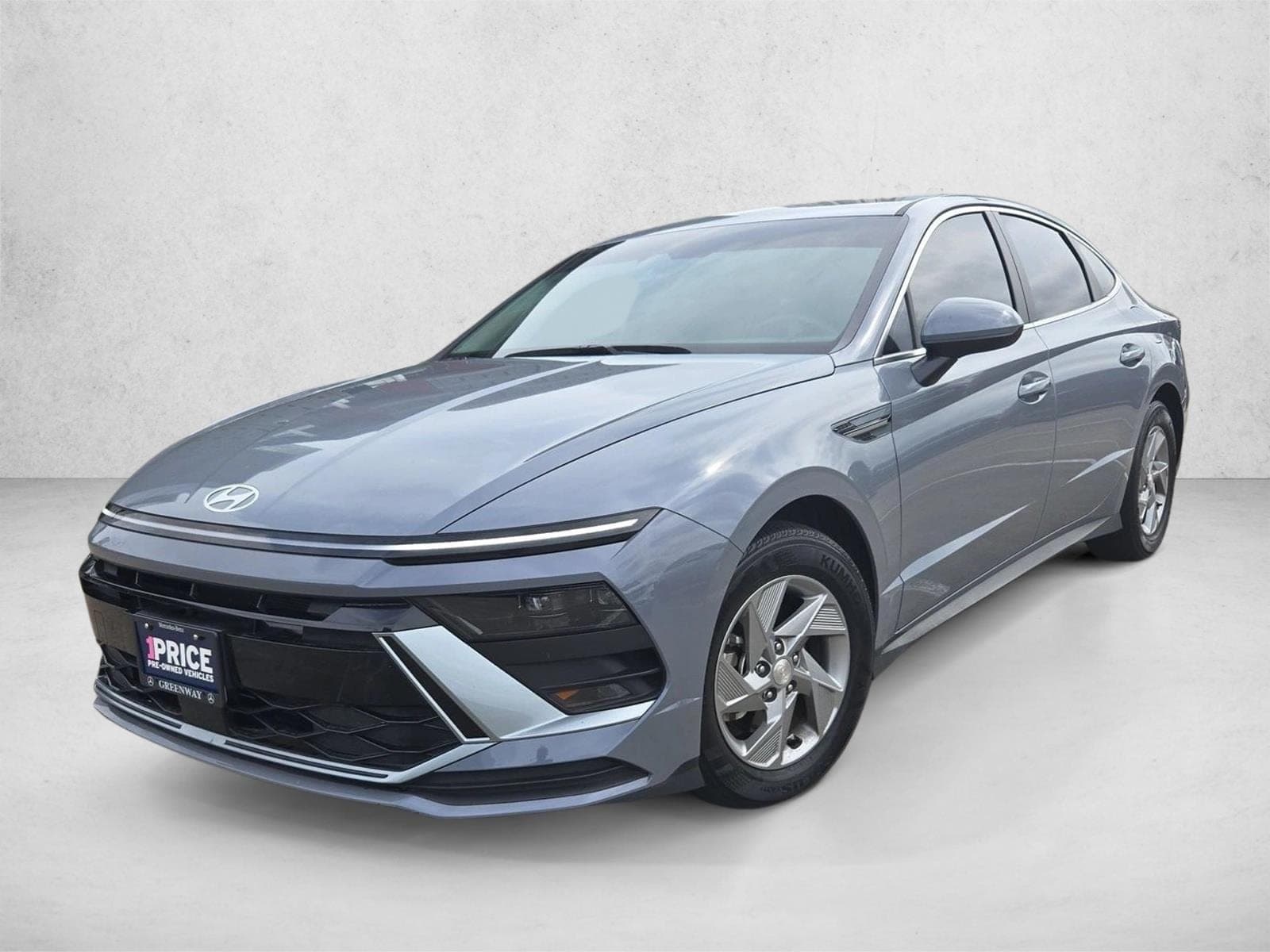2025 Hyundai Sonata SE — photo 1 of 15