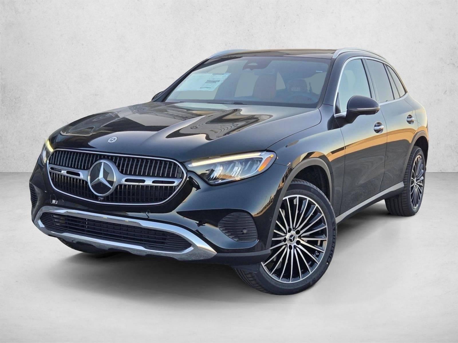 2026 Mercedes-Benz GLC Base — photo 1 of 25
