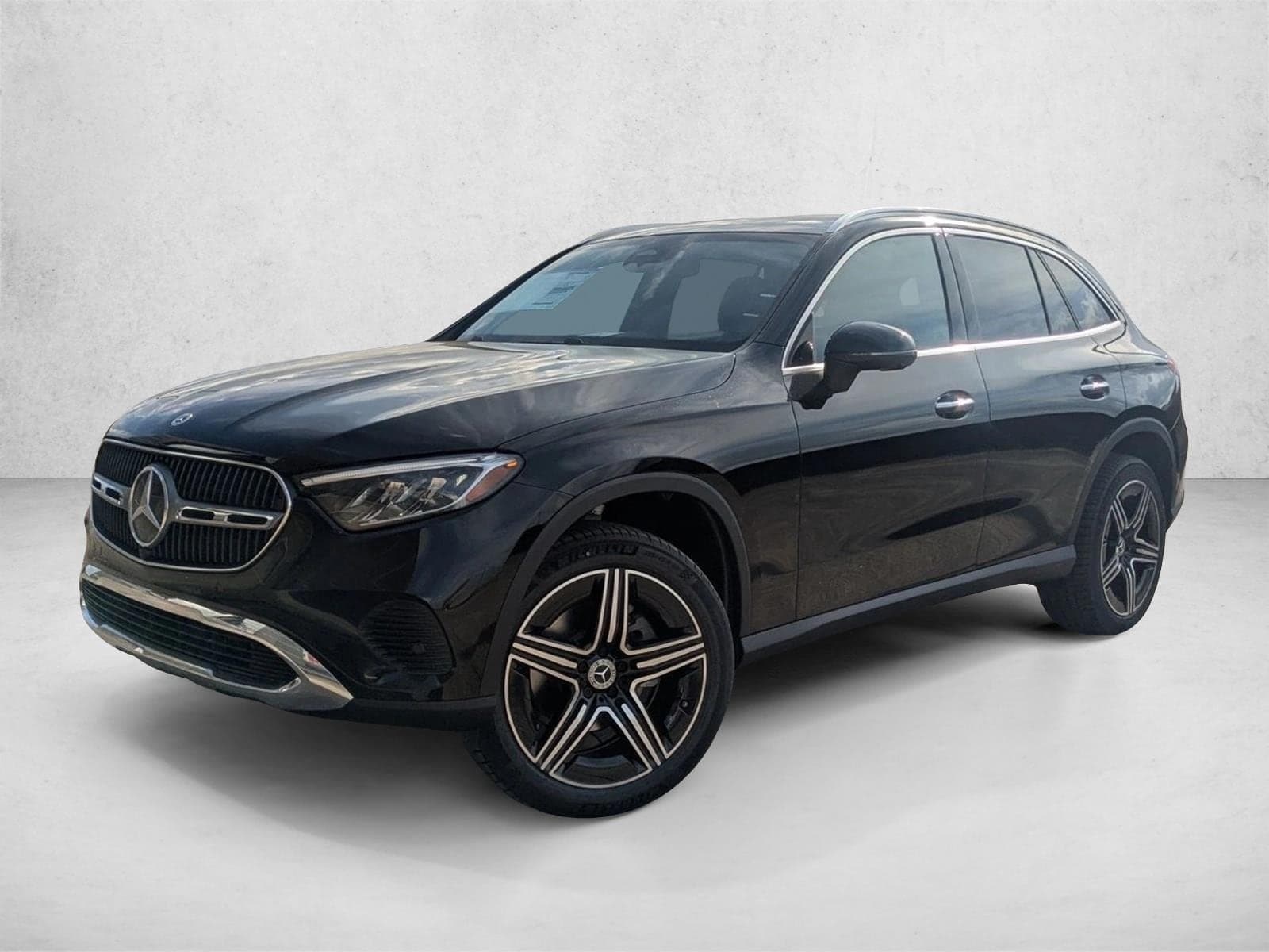 2026 Mercedes-Benz GLC Base — photo 1 of 23