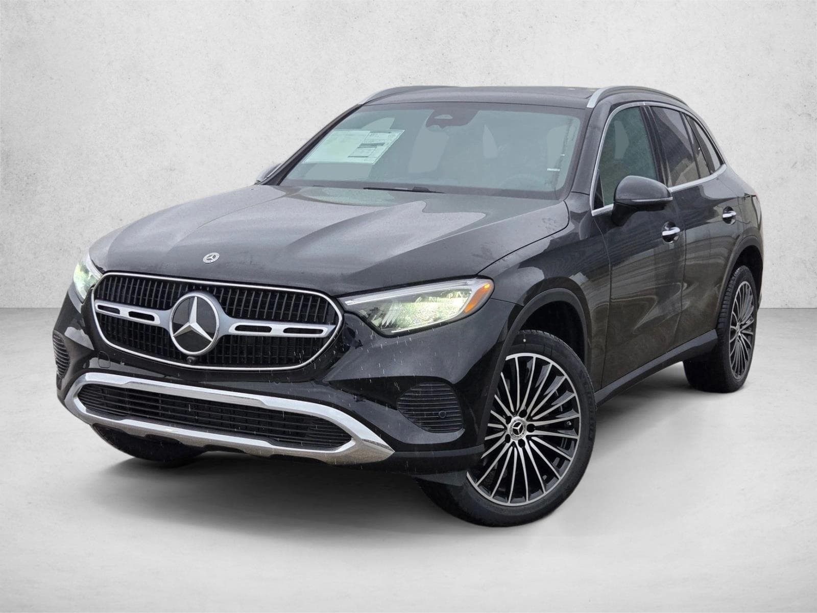 2026 Mercedes-Benz GLC Base — photo 1 of 22