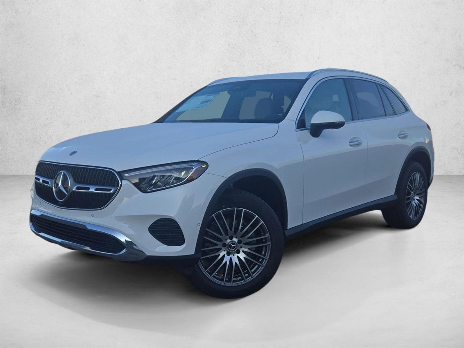 2026 Mercedes-Benz GLC Base — photo 1 of 17
