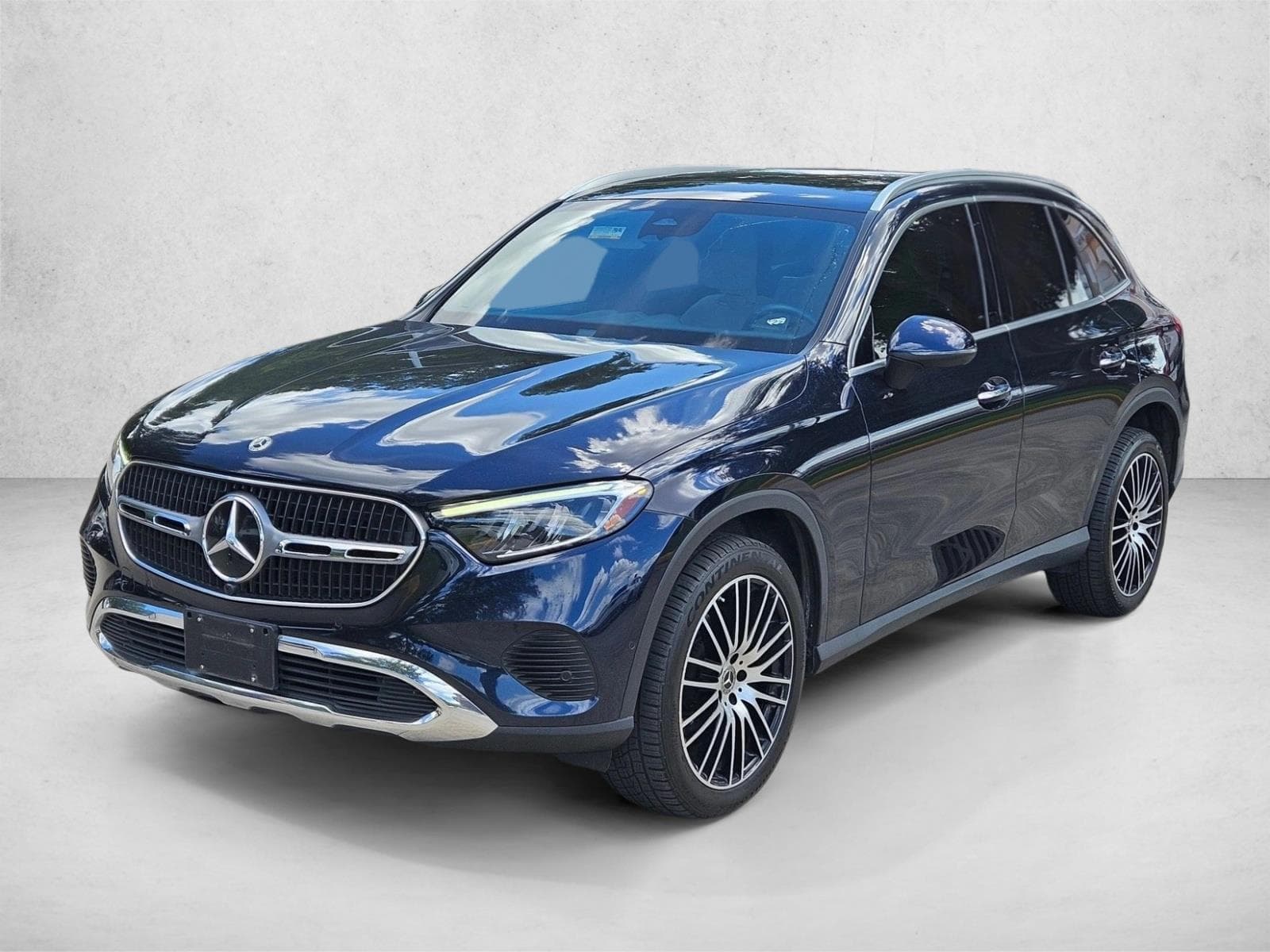 2024 Mercedes-Benz GLC Base — photo 1 of 15