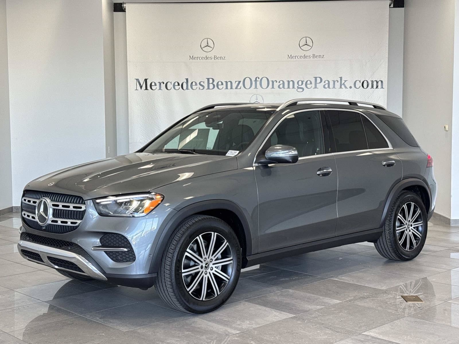 2026 Mercedes-Benz GLE 350 4MATIC — photo 1 of 30