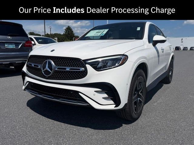 2027 Mercedes-Benz GLC Base — photo 1 of 9