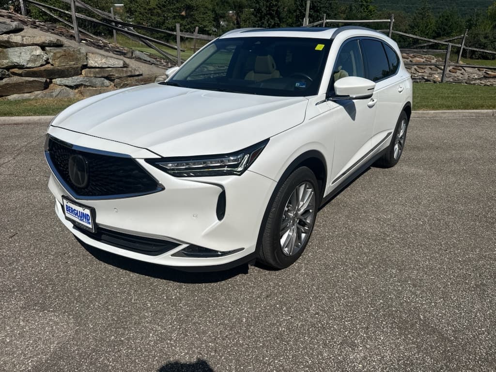 2022 Acura MDX SH-AWD with Advance Package — photo 1 of 19