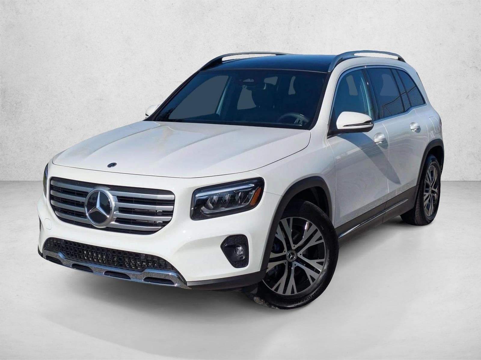 2026 Mercedes-Benz GLB GLB 250 SUV — photo 1 of 26