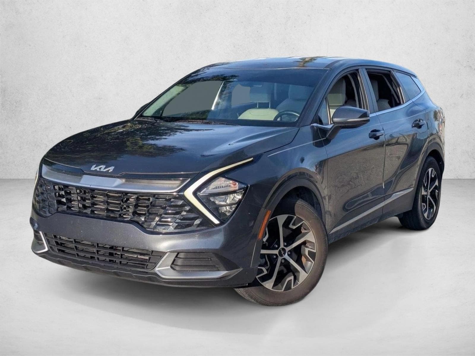 2023 Kia Sportage EX — photo 1 of 15
