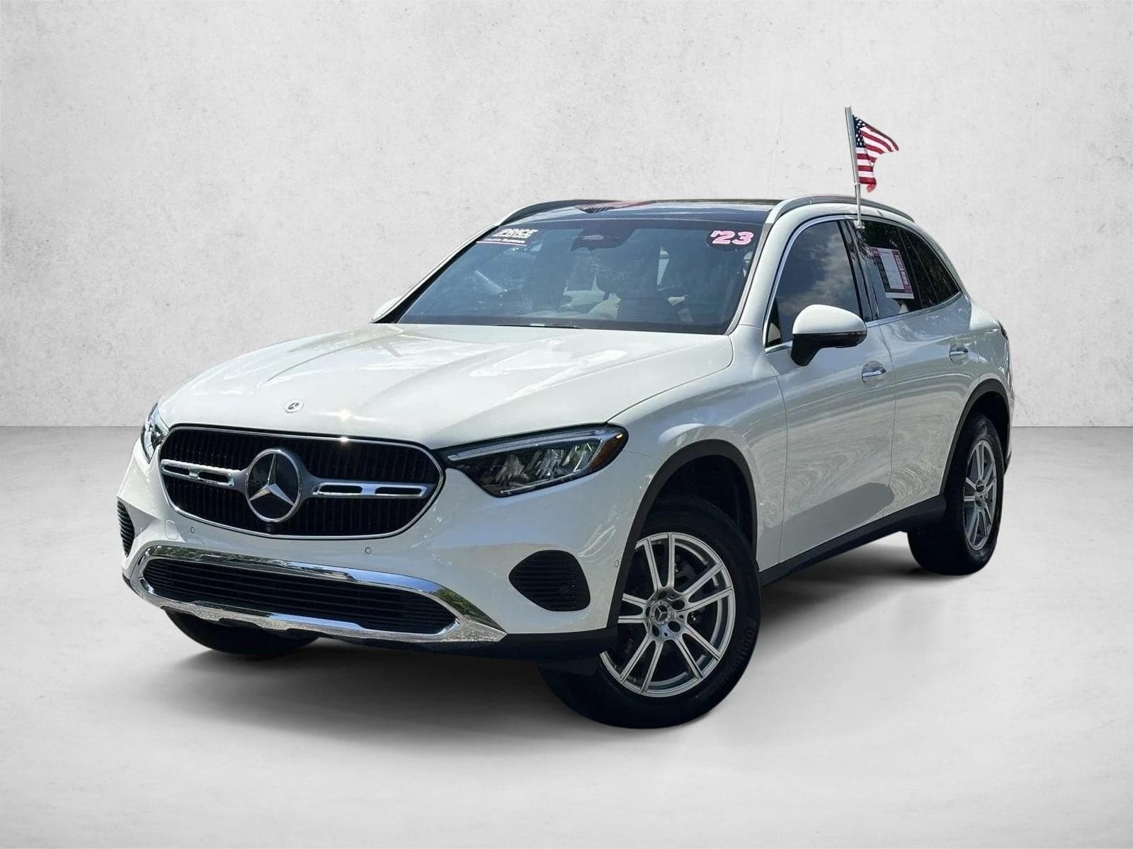 2023 Mercedes-Benz GLC Base — photo 1 of 30