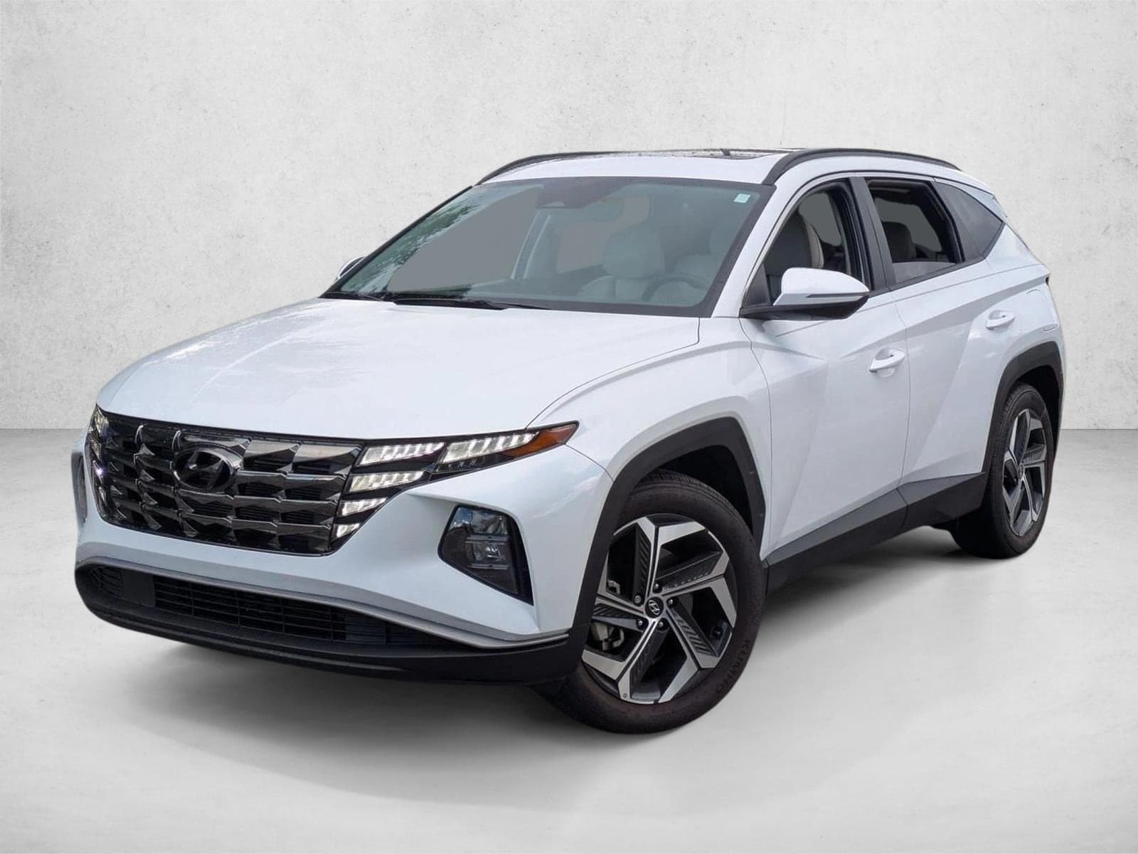 2022 Hyundai Tucson SEL — photo 1 of 15