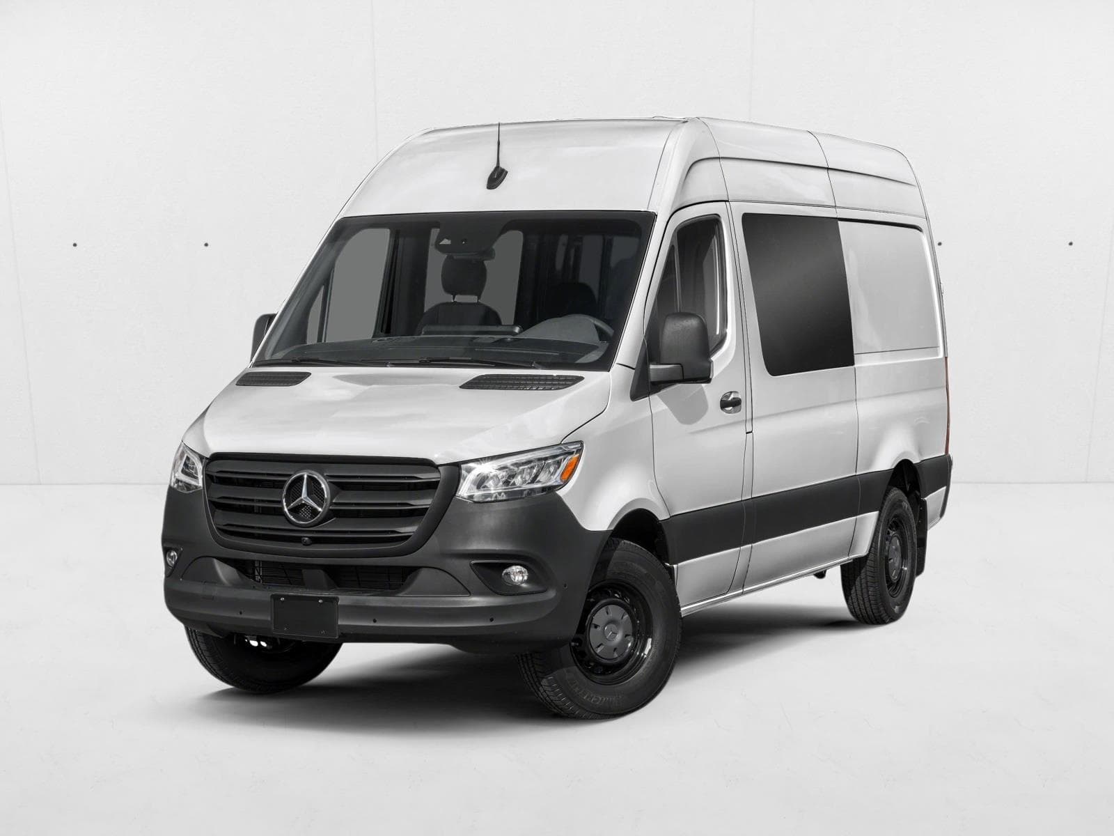 2026 Mercedes-Benz Sprinter 2500 2500 Standard Roof I4 Diesel HO 144" RWD — photo 1 of 11