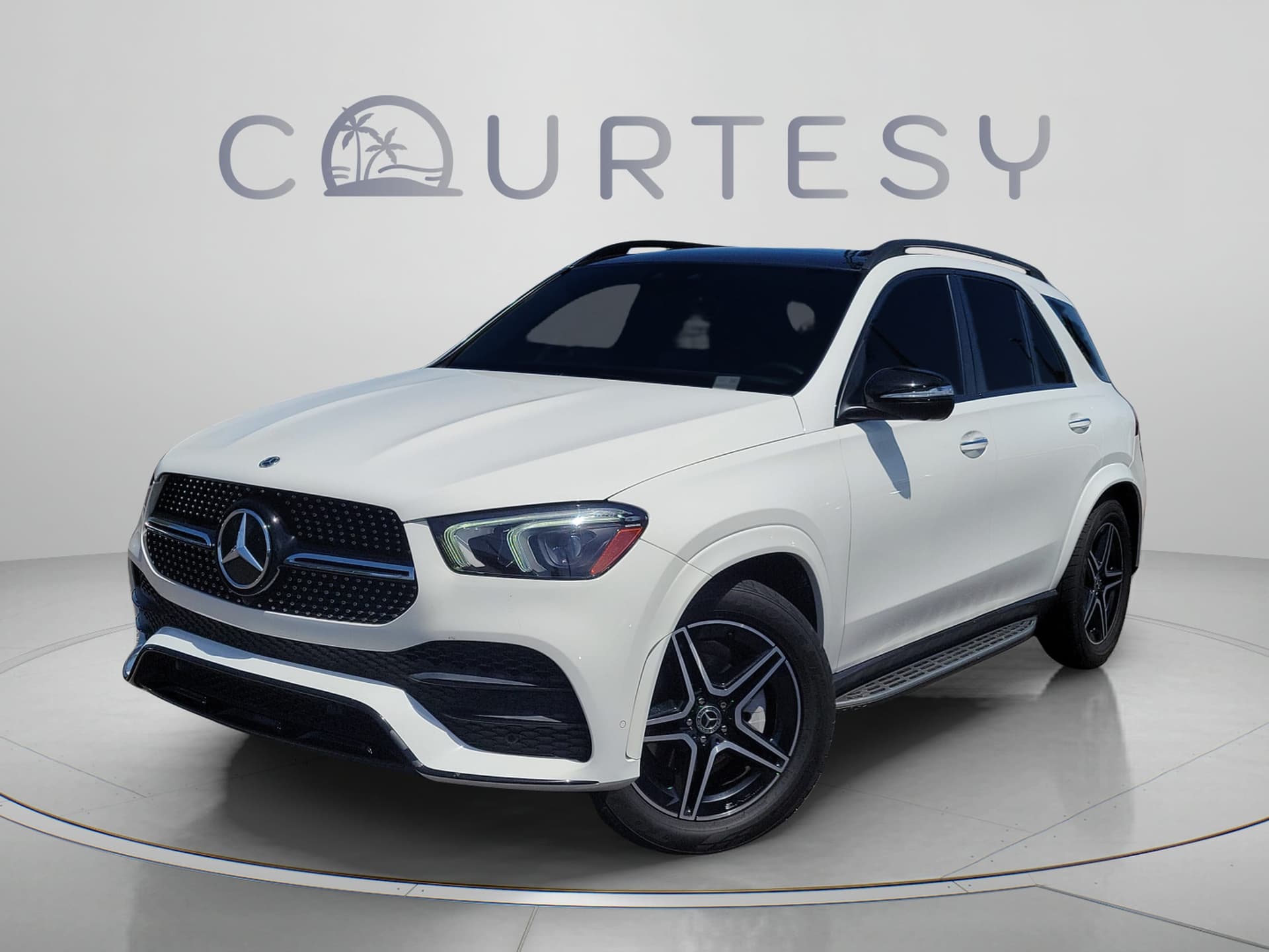 2021 Mercedes-Benz GLE 350 4MATIC — photo 1 of 35