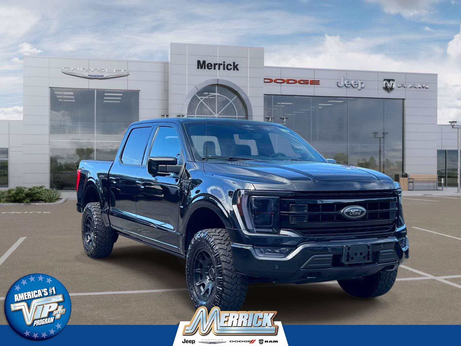 2023 Ford F-150 LARIAT — photo 1 of 32