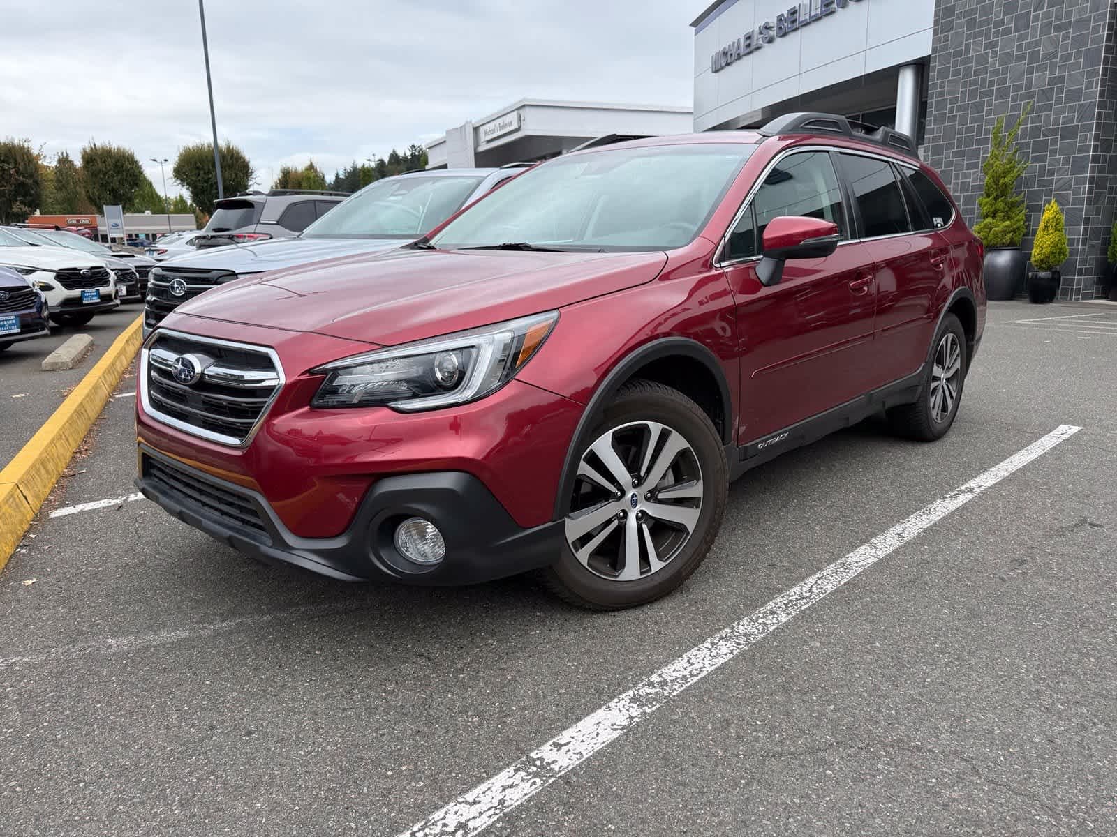 2018 Subaru Outback Limited — photo 1 of 6