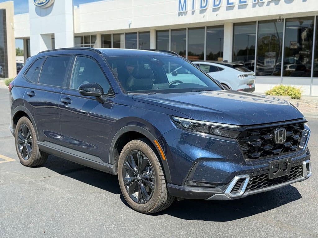 2026 Honda CR-V Hybrid Sport Touring — photo 1 of 9
