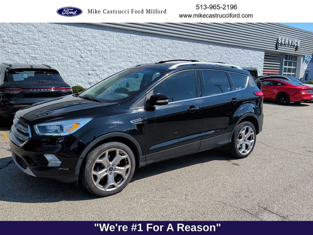 2019 Ford Escape Titanium — photo 1 of 8