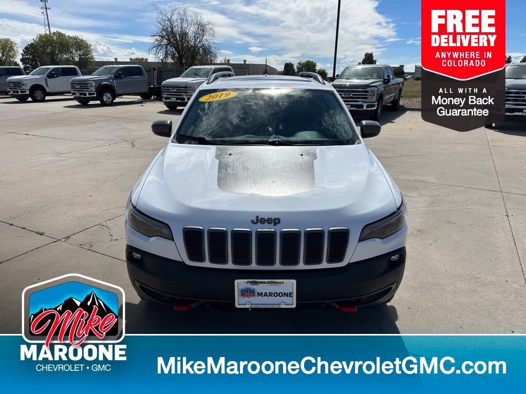2019 Jeep Cherokee Trailhawk — photo 1 of 41