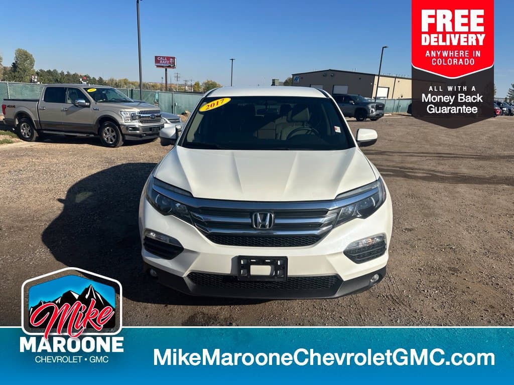 2017 Honda Pilot EX — photo 1 of 41