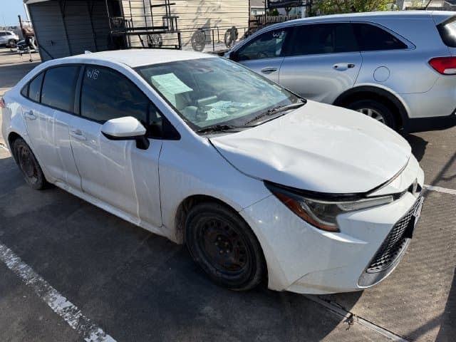 2020 Toyota Corolla LE — photo 1 of 40