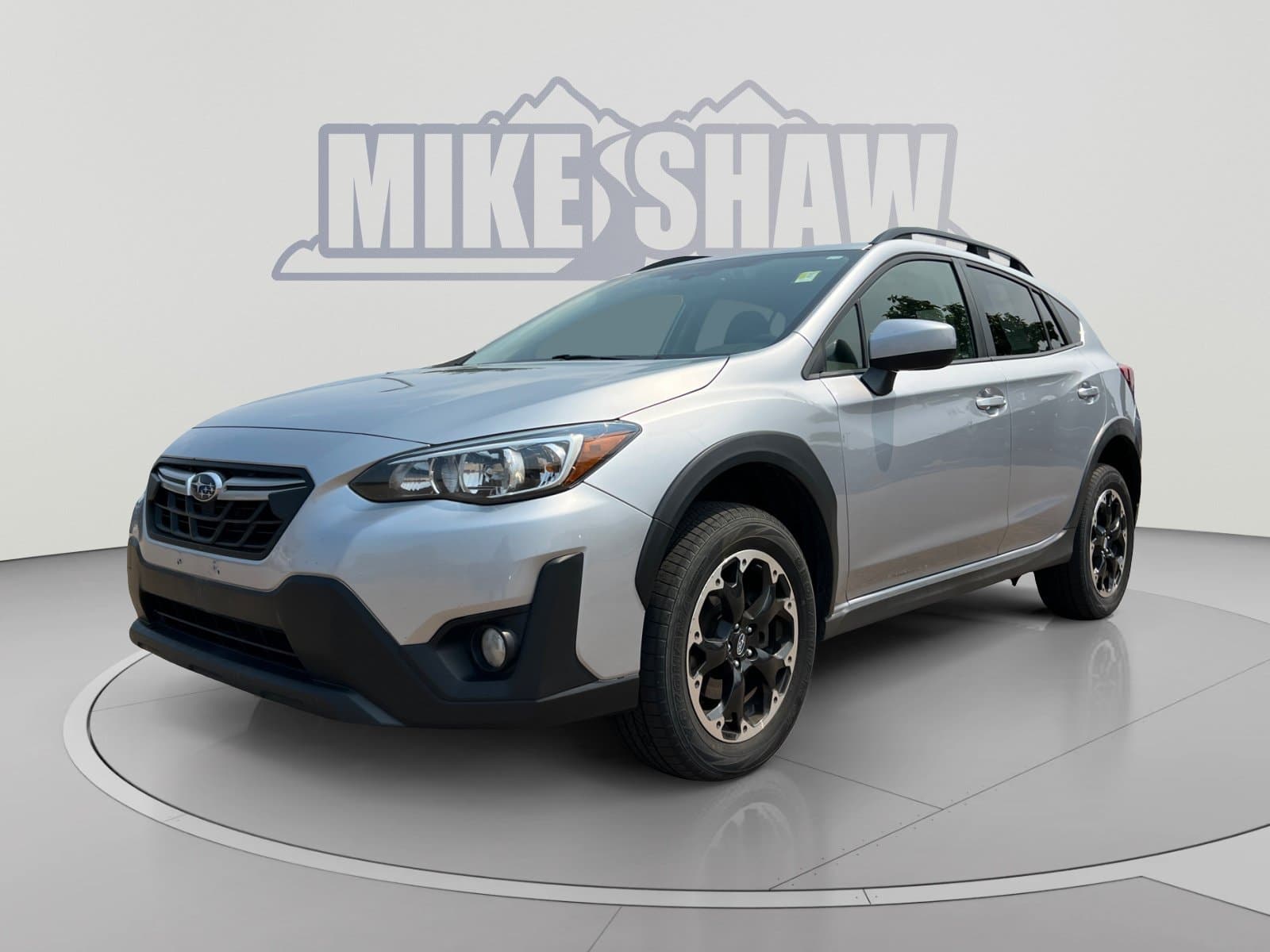 2023 Subaru Crosstrek Base — photo 1 of 32