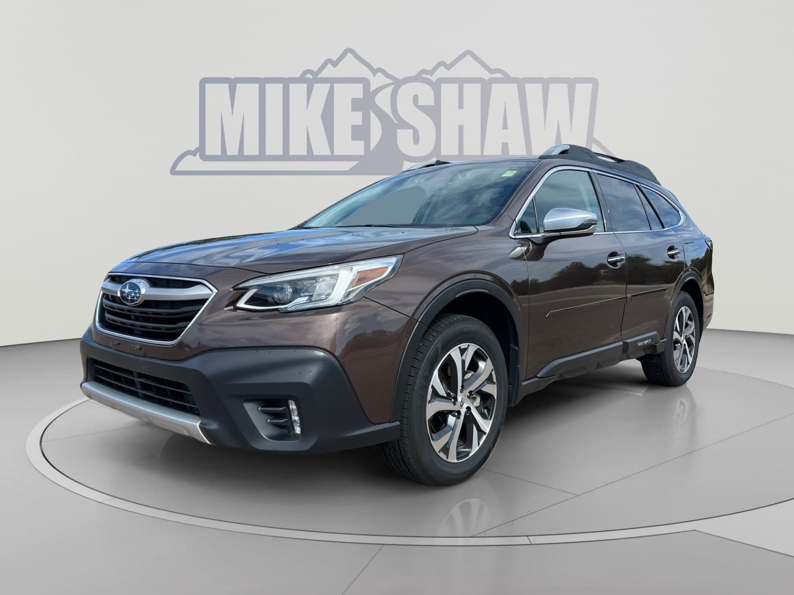 2020 Subaru Outback Touring — photo 1 of 33