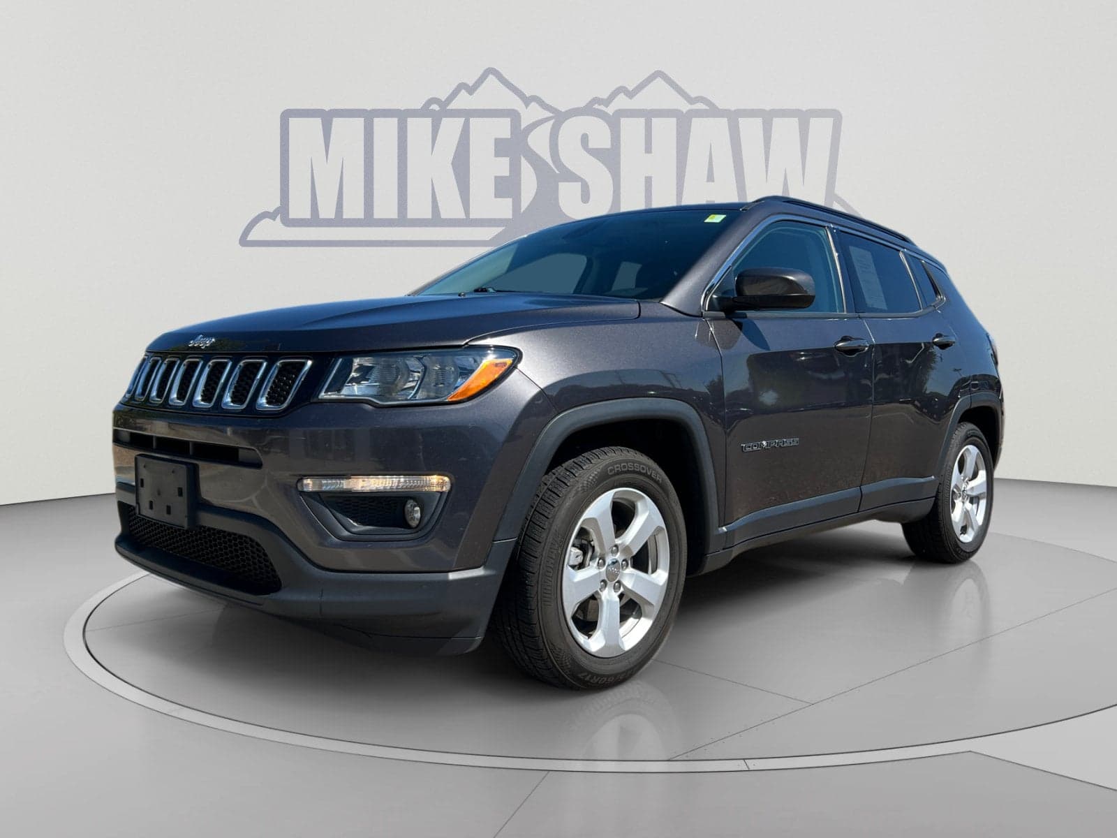 2020 Jeep Compass Latitude — photo 1 of 31