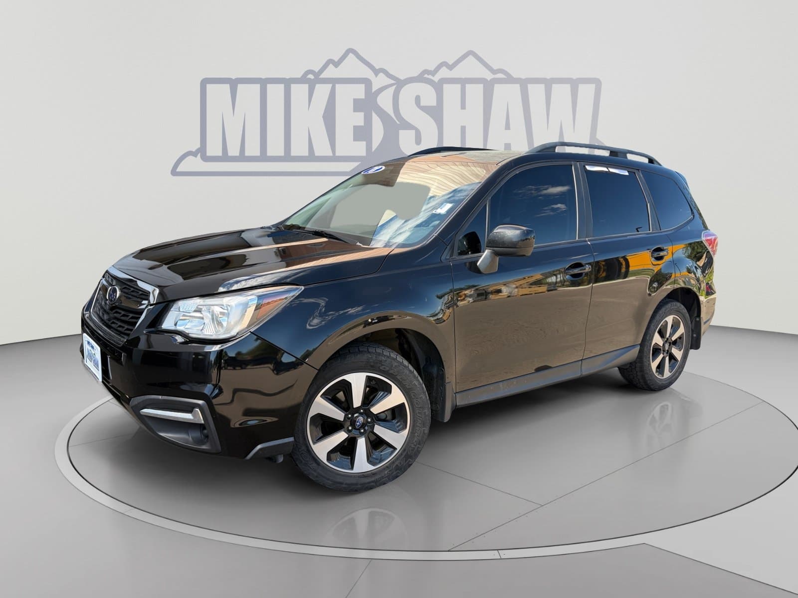 2013 Subaru Outback 2.5i Limited — photo 1 of 36