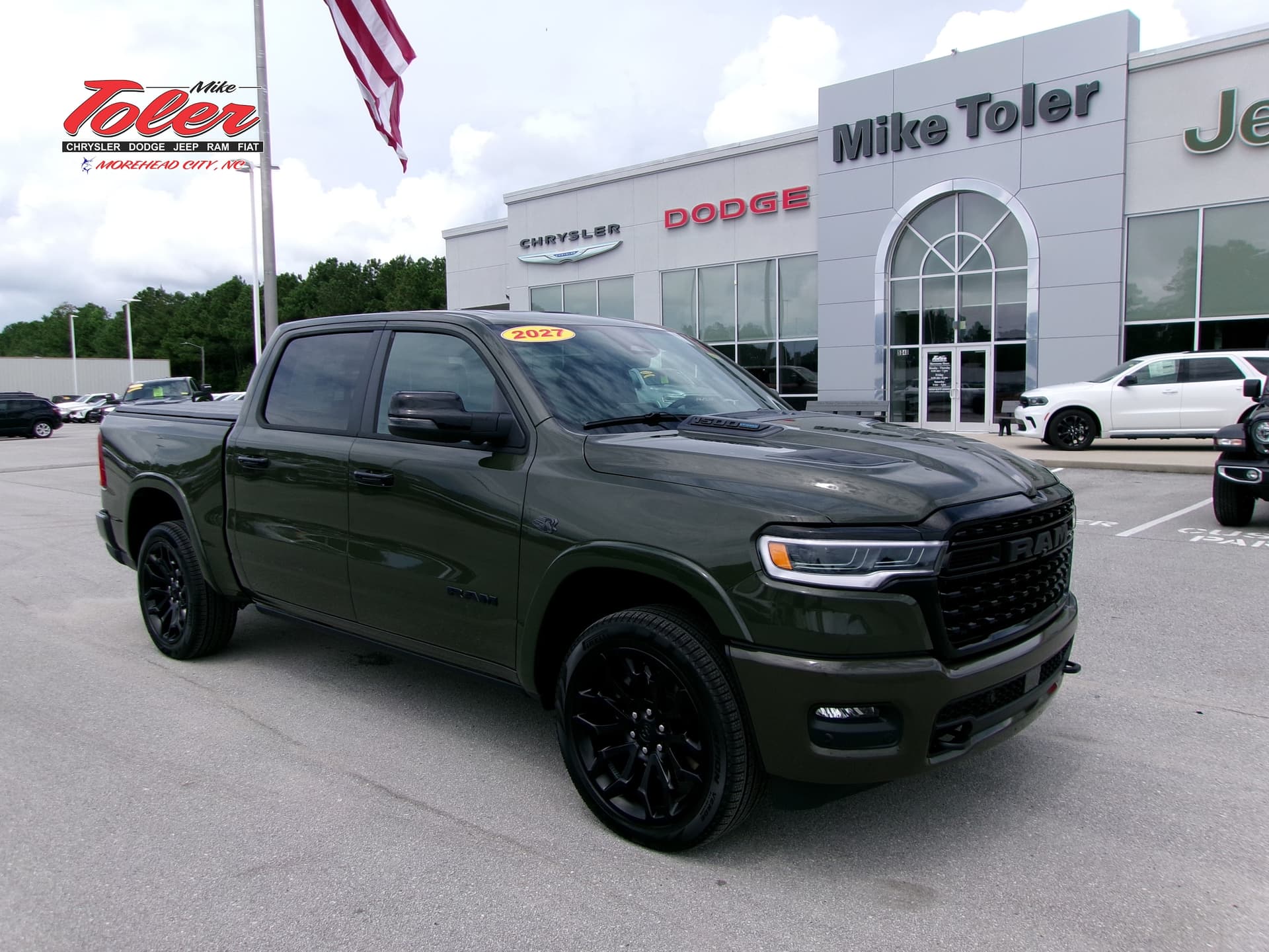 2027 RAM 1500 Limited — photo 1 of 42