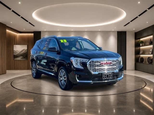 2023 GMC Terrain Denali — photo 1 of 36