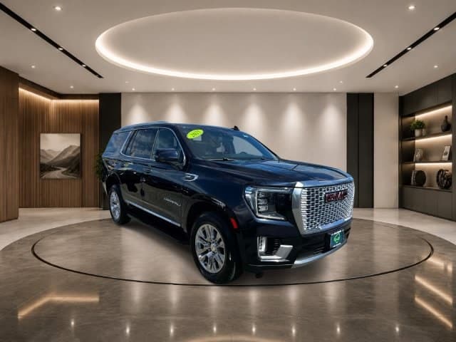 2021 GMC Yukon Denali — photo 1 of 4