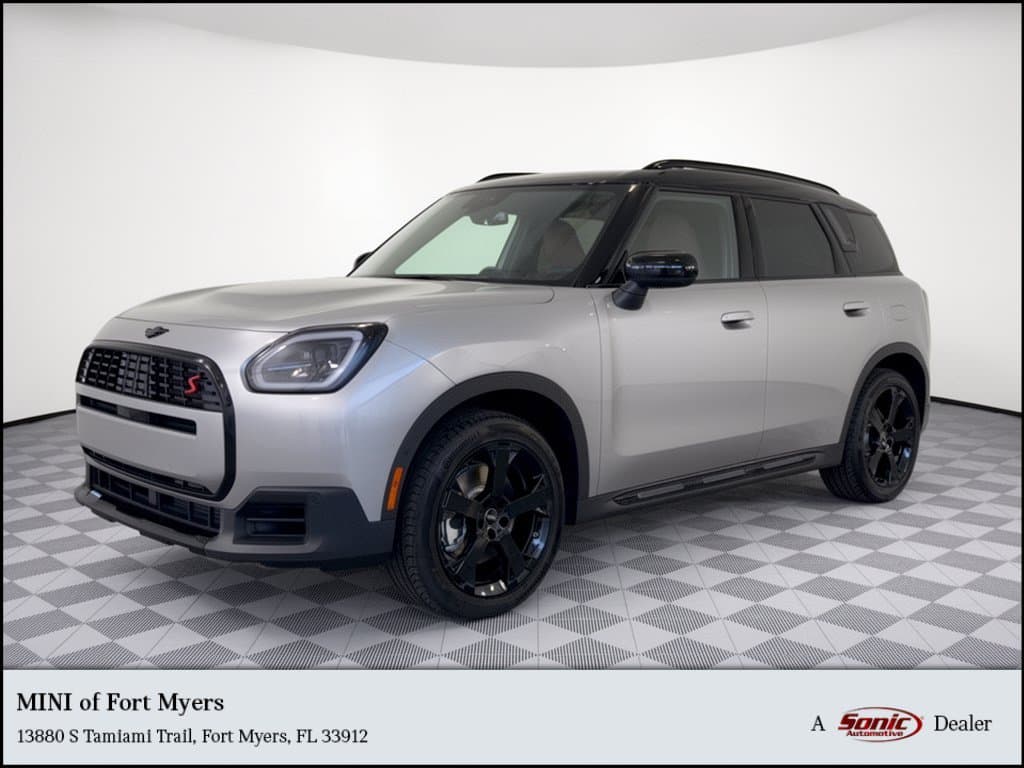 2027 Mini Countryman Base — photo 1 of 40