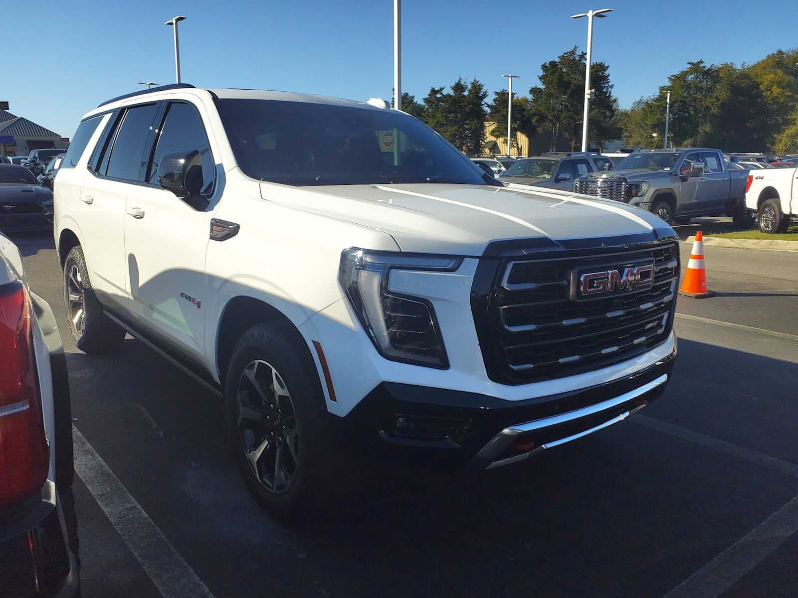 2026 GMC Yukon AT4 Ultimate — photo 1 of 4