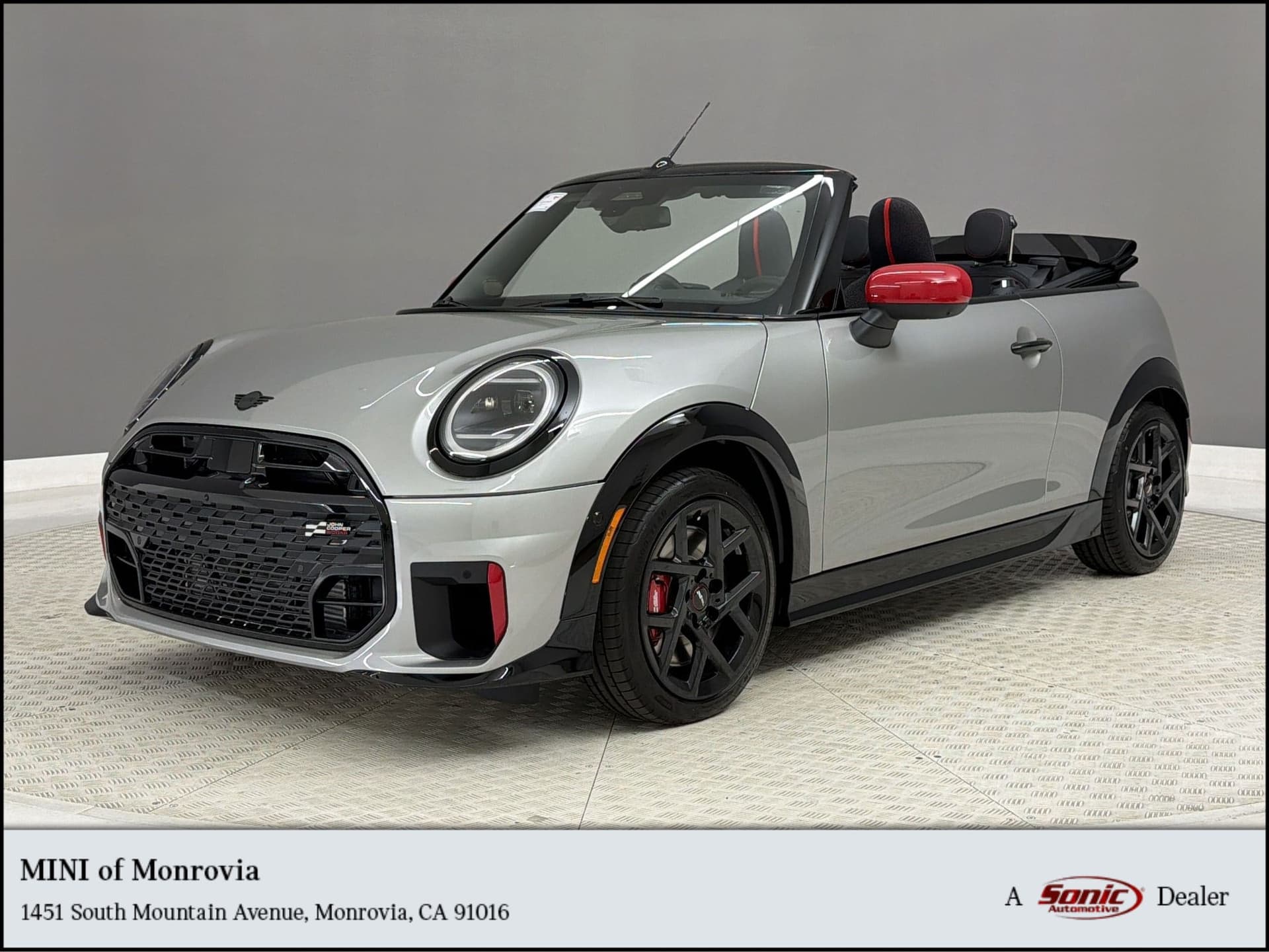 2026 Mini Convertible Iconic — photo 1 of 44
