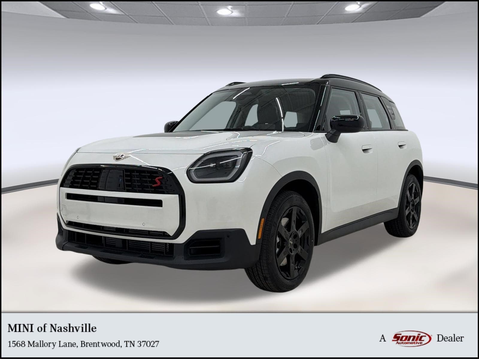 2027 Mini Countryman Signature Plus — photo 1 of 33