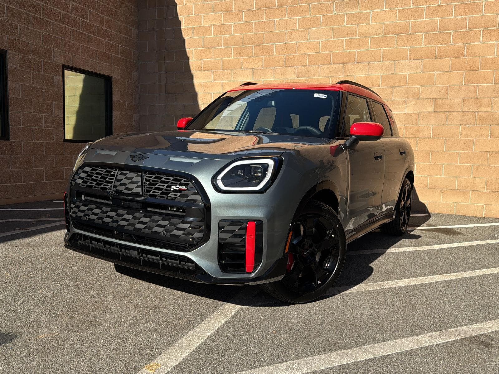 2027 Mini Countryman John Cooper Works — photo 1 of 38