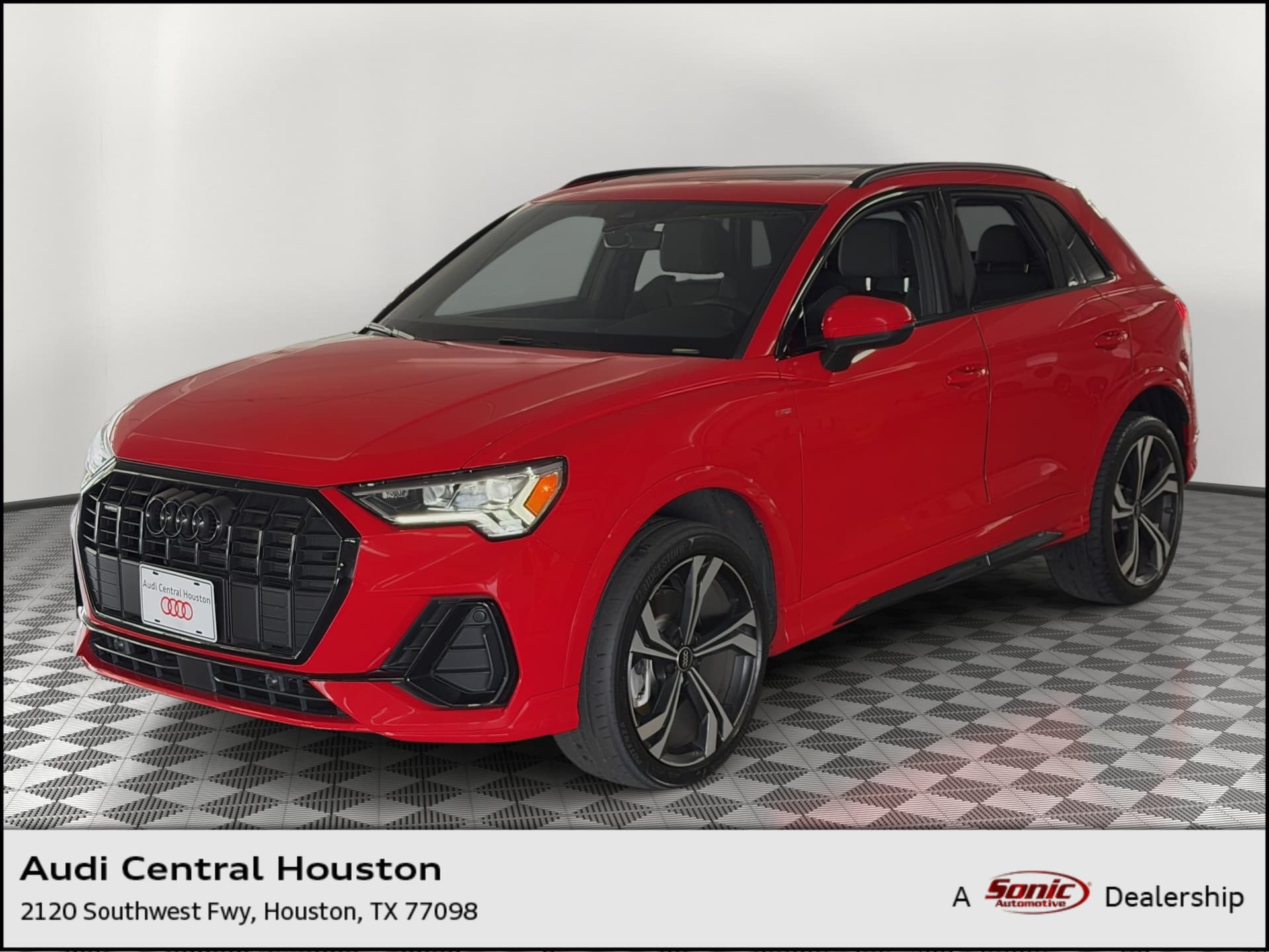 2024 Audi Q3 S line Premium Plus — photo 1 of 27