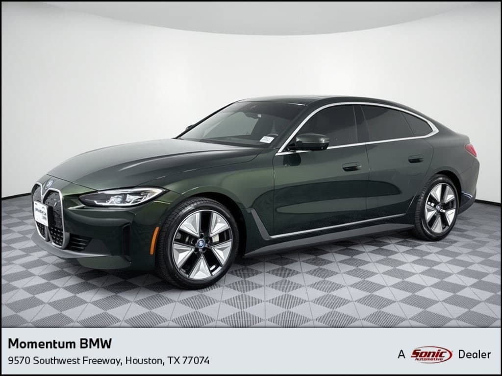 2023 BMW i4 eDrive35 — photo 1 of 31
