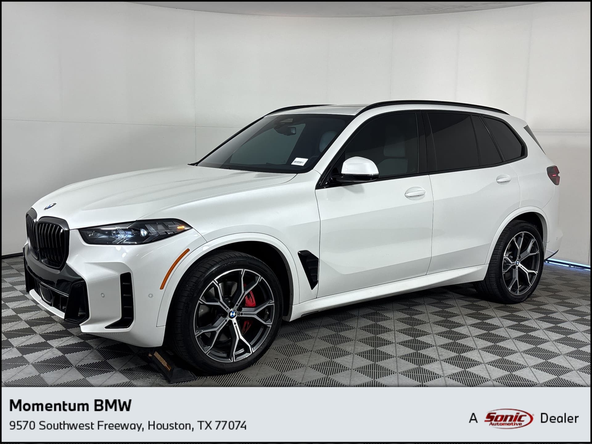 2024 BMW X5 sDrive40i — photo 1 of 31