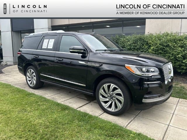 2022 Lincoln Navigator Reserve — photo 1 of 27