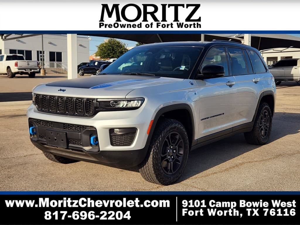 2025 Jeep Grand Cherokee 4xe Trailhawk — photo 1 of 4