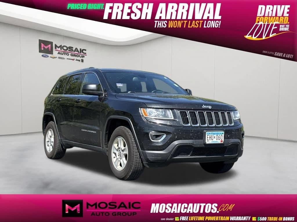 2016 Jeep Grand Cherokee Laredo 4x4 — photo 1 of 27