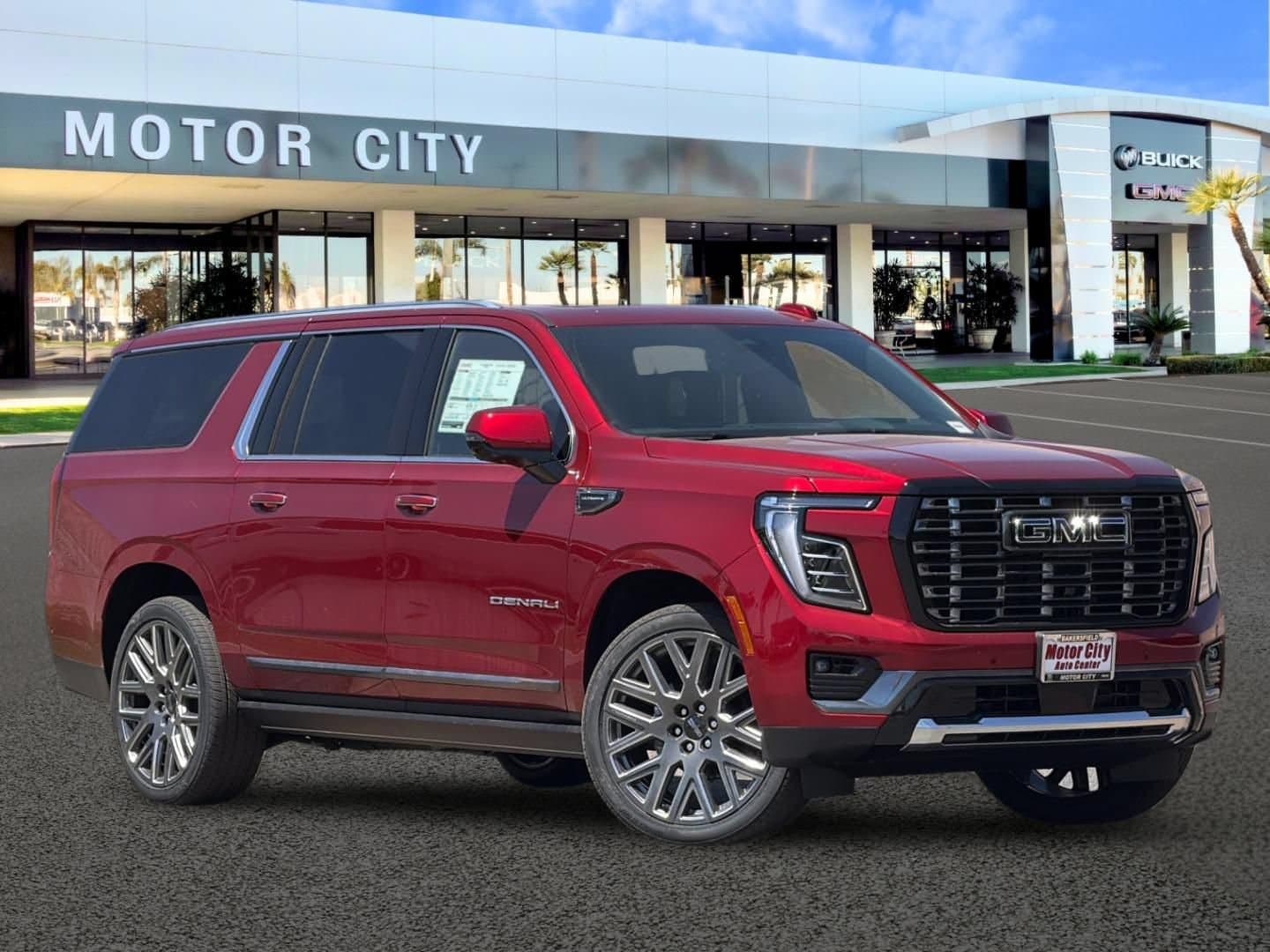 2026 GMC Yukon XL Denali Ultimate — photo 1 of 36