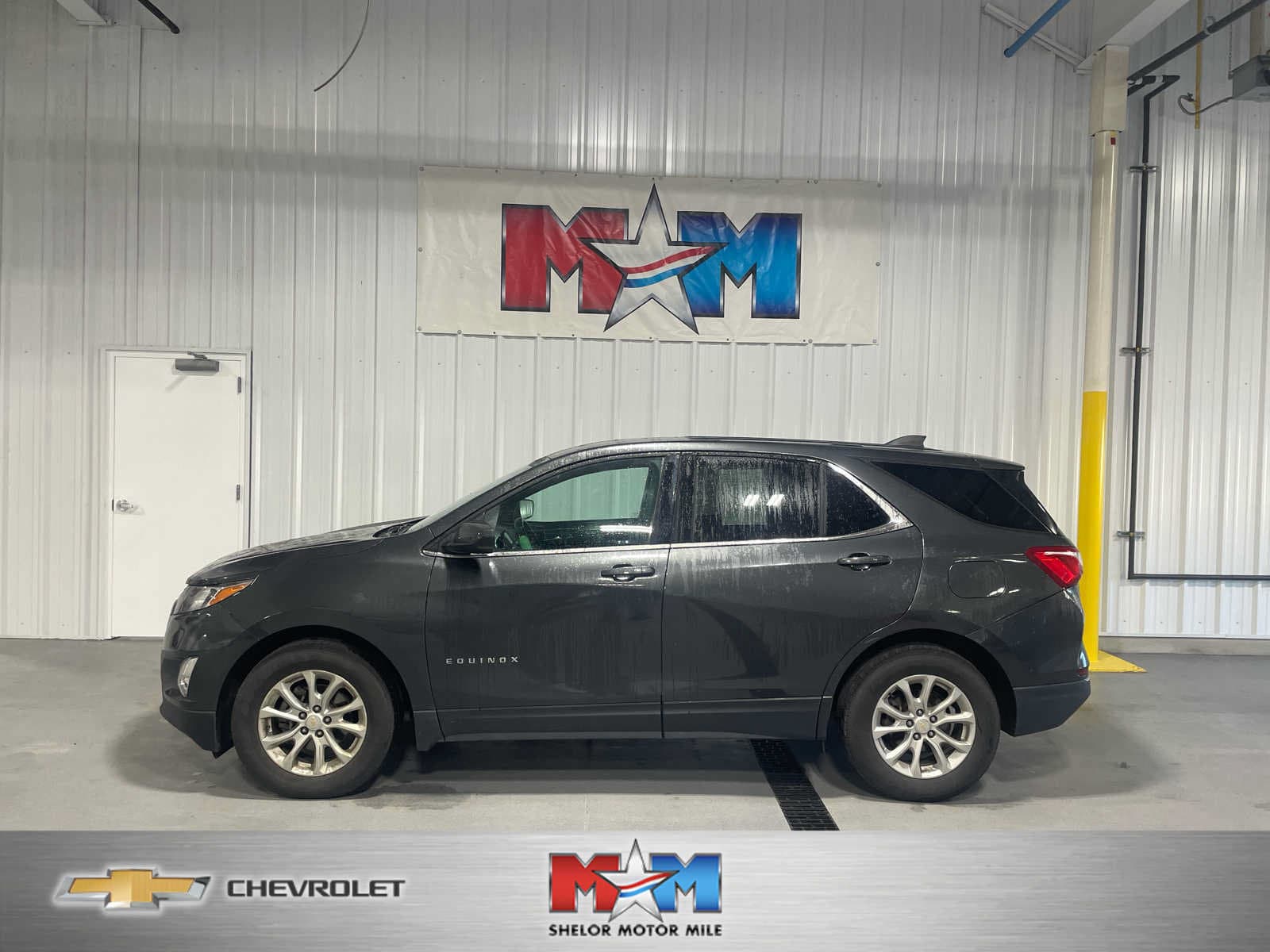 2019 Chevrolet Equinox LT — photo 1 of 5