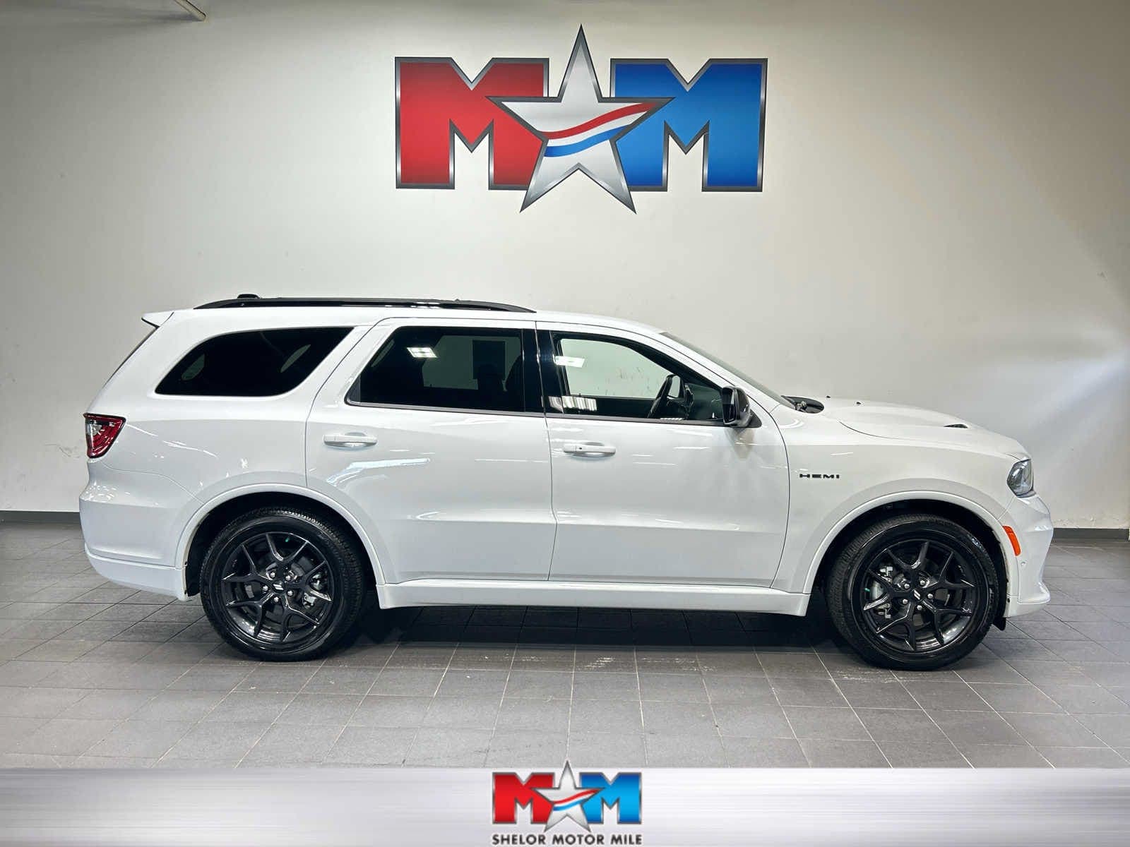 2026 Dodge Durango GT HEMI V8 — photo 1 of 26