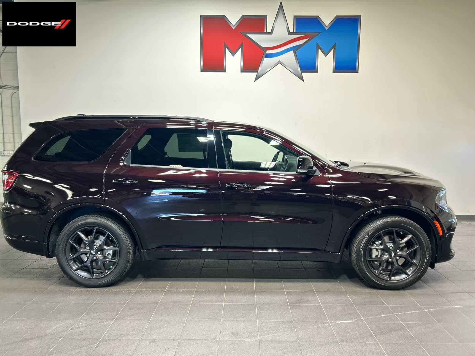 2027 Dodge Durango GT Plus HEMI — photo 1 of 57
