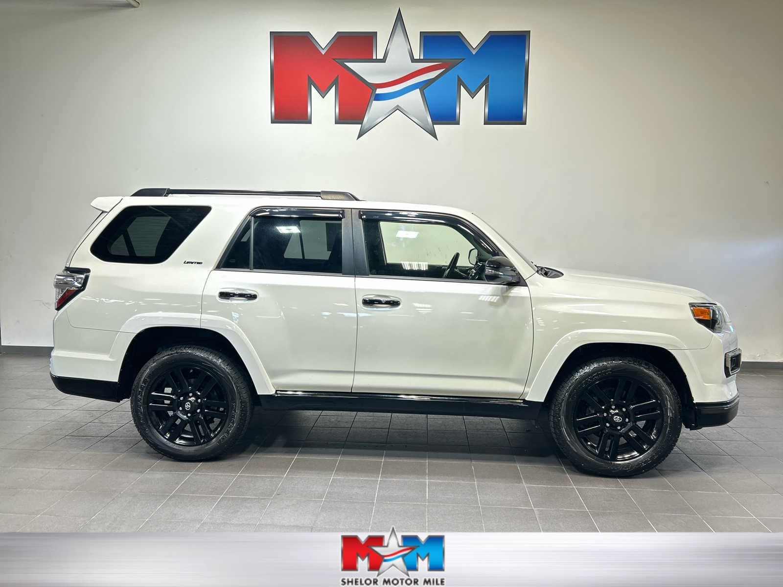 2019 Toyota 4Runner Limited Nightshade — photo 1 of 12