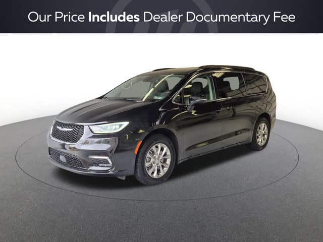 2022 Chrysler Pacifica Touring L — photo 1 of 25