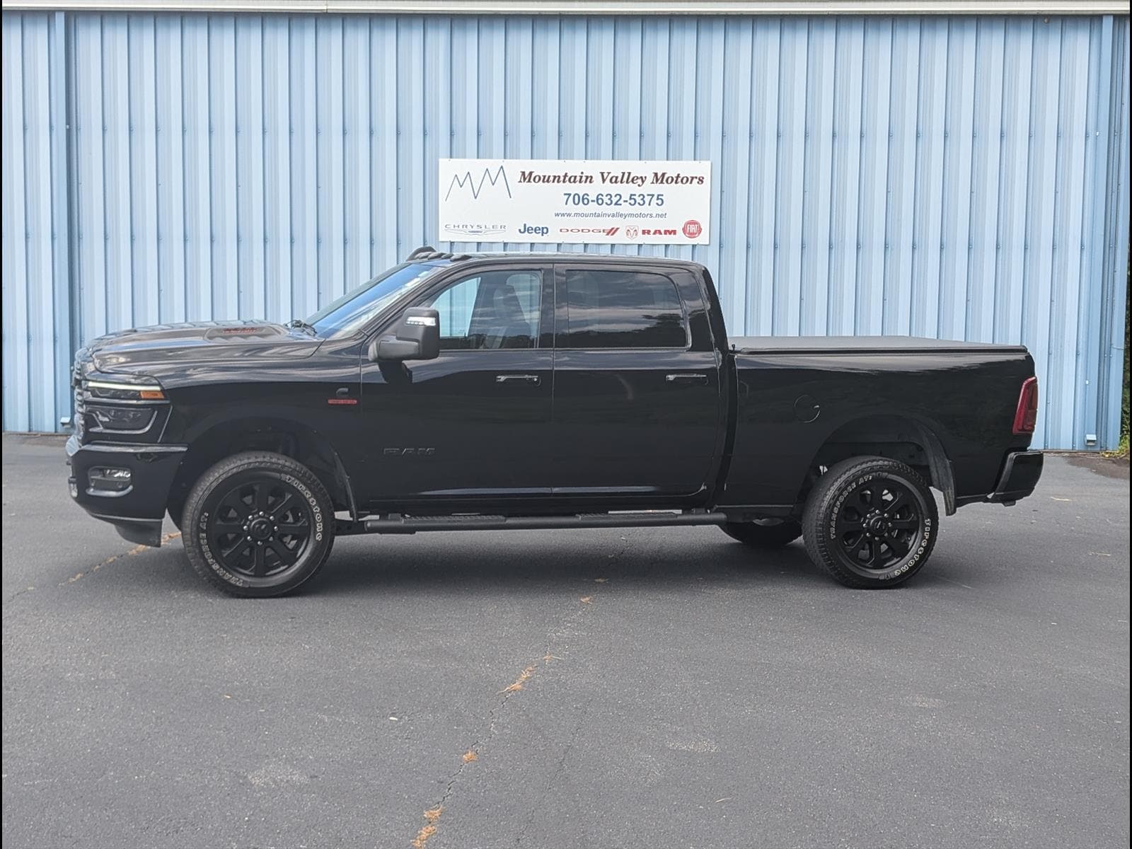 2025 RAM 2500 Laramie — photo 1 of 23