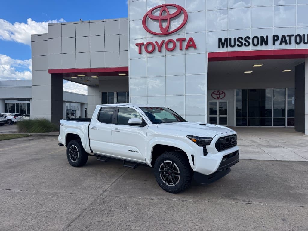 2026 Toyota Tacoma 4WD TRD Sport — photo 1 of 36